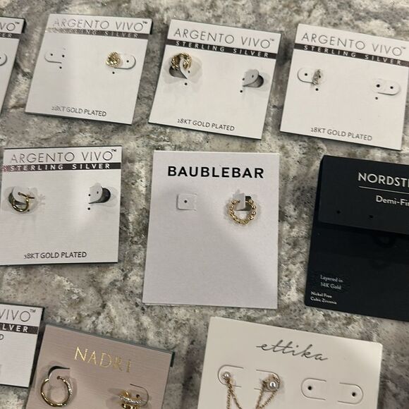 ✨ Bundle of 24 Single Gold Earrings - Small Hoops and Studs, NWT - Picture 5 of 9